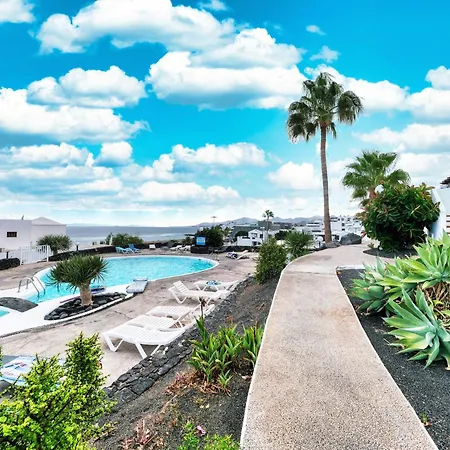 Vakantiehuis Casa Cris - House Next To Playa Grande By Lanzarote *