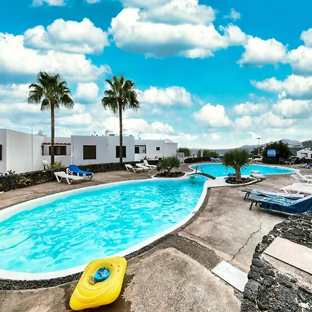 Vakantiehuis Casa Cris - House Next To Playa Grande By Lanzarote *